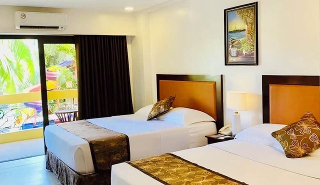 Paradise Station 3 Boracay Hotel by JustGoFun in Boracay Island