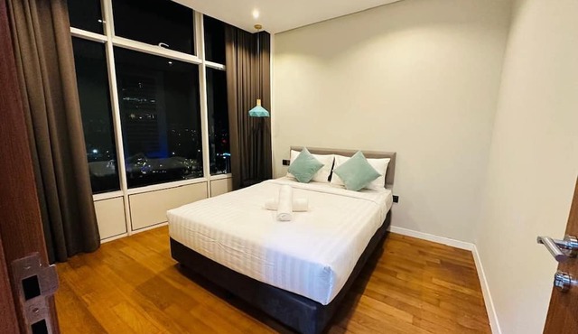 Vortex suites klcc