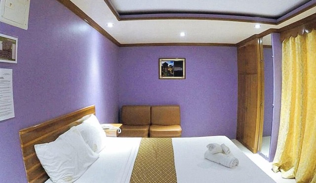 Reddoorz Plus @ Taj Hotel Tuguegarao in Tuguegarao