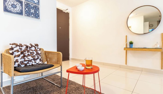 Sleeps 6 New Bukit Jalil Fiber Long Short Stay in Kuala Lumpur