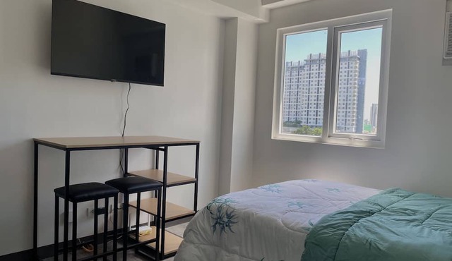 Condo WIFI up to 100mbps Pool Netflix&Chill in Cebu City