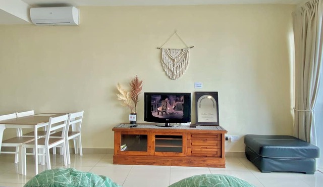 GreenerySuite Trefoil Setia Alam in Shah Alam