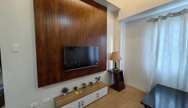 2 Spacious 2Br Loop Tower1524