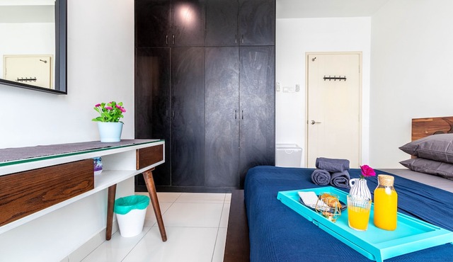 Sleep 7 furnish city centre fibre long short stay in Kuala Lumpur