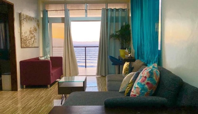 Acapulco Resort & Suites