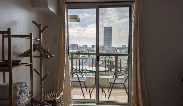 New cozy chic studio unit in Pasay Manila+Netflix in Maynila
