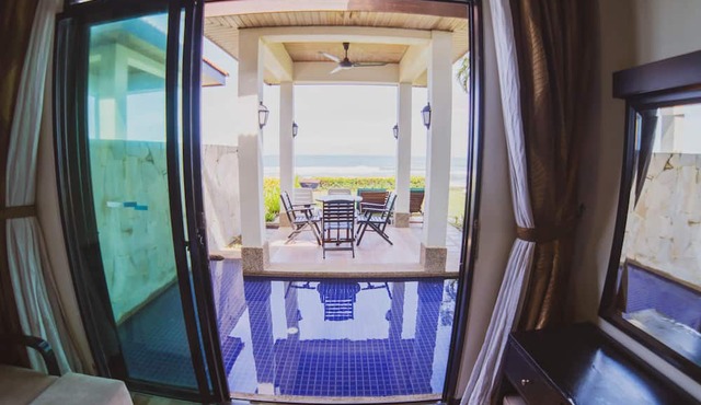 Borneo Beach Villa & Suite