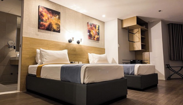 JET Hotel Lipa City