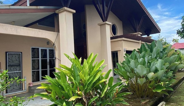 Urban Living in Kampung Setting