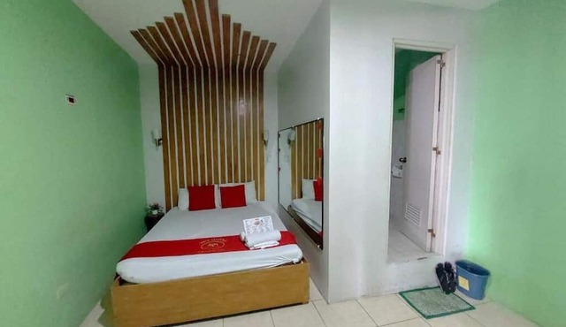 MCT Hotel in Quezon City