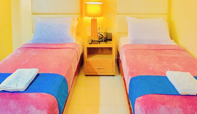 Reddoorz Plus @ Abc Landmark Hotel in Makilala