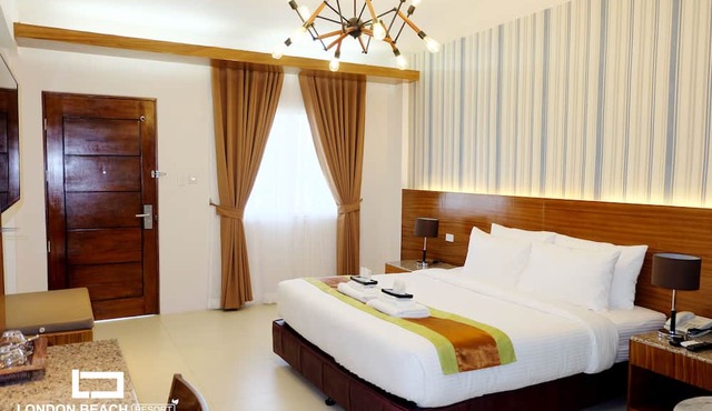 London Beach Resort and Hotel in General Santos