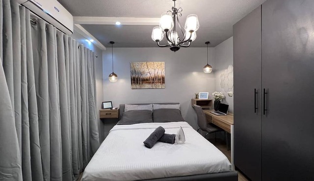 Cozy Condo beside SM City Mall