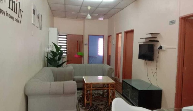 Homestay Tok Abah Seri Iskandar in Seri Iskandar