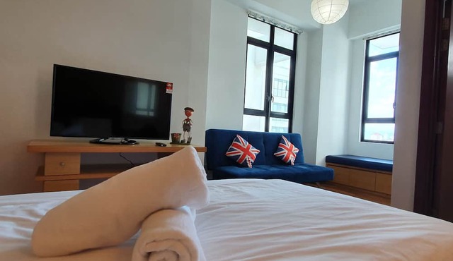 [HERITAGE1] Homestay Studio 4PAX, WIFI, Parking, Cozy, Relax in Seri Kembangan