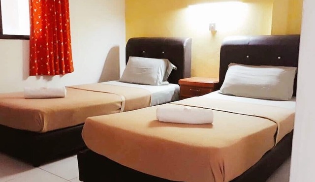 Dindings Pantai Desair Apartment By DPD