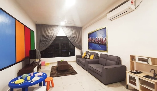 Legoland Medini (8pax) WIFI @ JB City Homestay in johore
