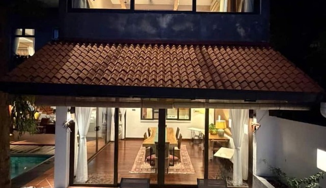 Ambong Pool Villas