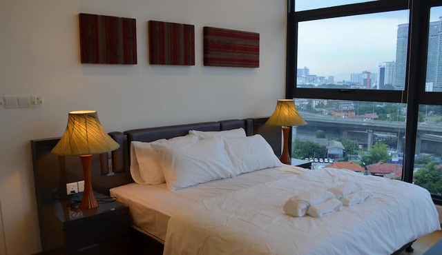 Practical Stay For Business Trip(Mirage)