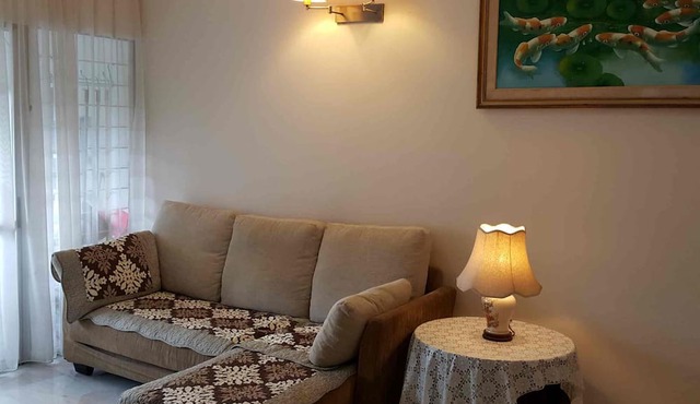 Midlands Court apartment, Pulau Tikus for homestay in George Town