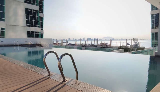 Cozy 2BR Maritime Suite Duplex George Town in George Town