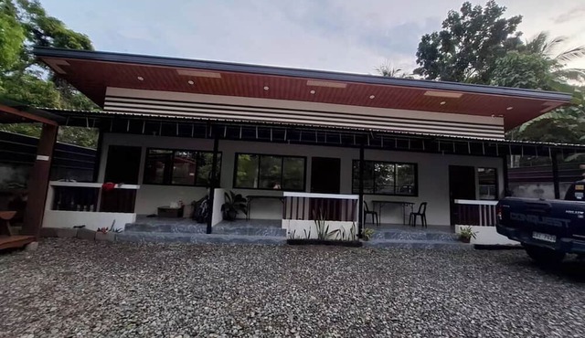 Cozy Stay at JAL Transient House in Hinoba-an