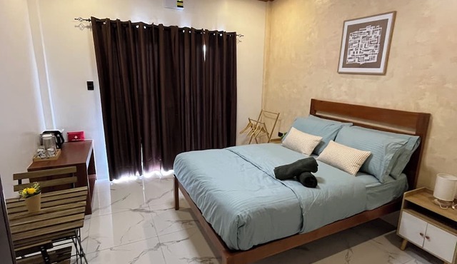 Modern Room at Tourism Road General Luna Near Beach & Cafes & Cloud 9