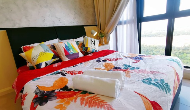 6min walking- Legoland Happy Rainbow Suite for Families 2R2B 1-8pax Max Lakeview in Iskandar Puteri