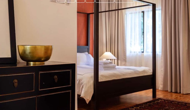 3-bedroom bungalow in welcoming Kuala Lumpur with a view of the National Palace in Kuala Lumpur