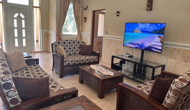 Marvellous Villa #35 Residencial Hispañola Sosua, Wifi, Air Conditioning, Jacuzi in Sosúa