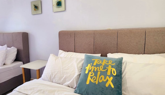 5BedR 3Bath PJ Kelana Jaya Corner Landed/18P/BBQ/Paradigm/Petaling Jaya in Petaling Jaya