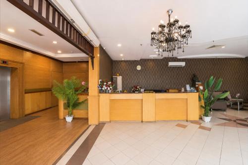 Palette - Kota Tinggi Mayres Hotel in Kota Tinggi