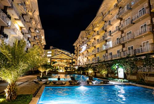 Cozy Condo with Netflix, Wi-Fi, Pool & Gym in Pusok