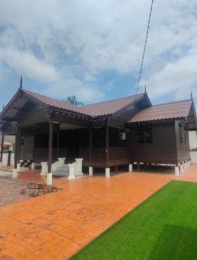 Dumoh Kayu Homestay