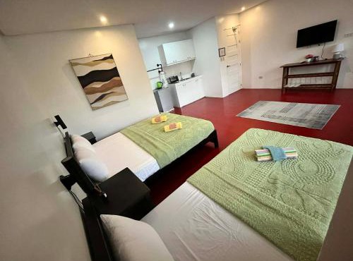 Mamma Rose Hotel in Legazpi