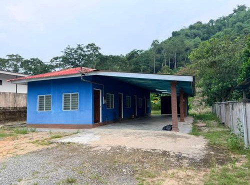 Chalet Gunung Stong in Dabung