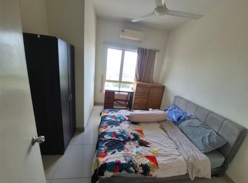 Bright Medium Room in Kuala Lumpur