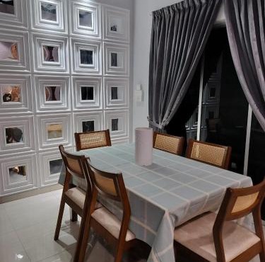 Raincity Bird Cozy House in Taiping