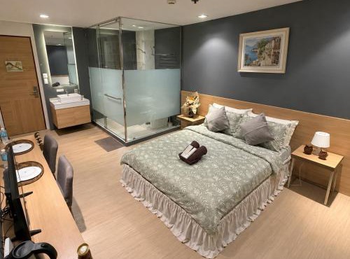 303 Casa Sienna, Real Suites in Bacolod