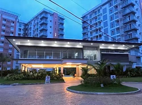 Condo Peaceful near IT Park gfibr300mbps