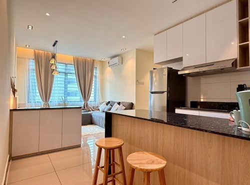 New City View 2BR Best Pool & Gym ARC Austin Hills