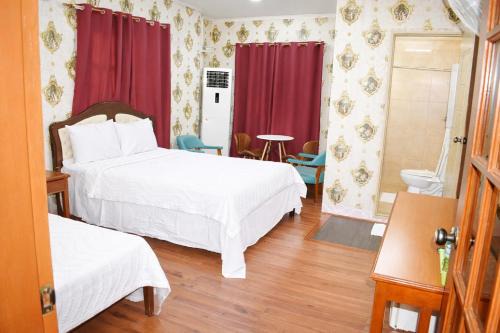 Koa Guest House in Angeles