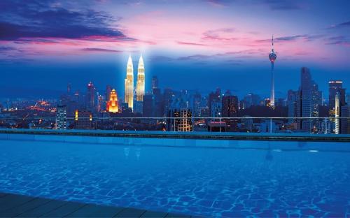KL Digital Nomad Hostel Free Infinity SkyPool