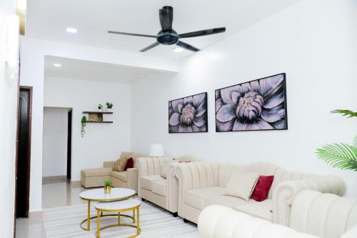 Aisya homestay jerteh in Jertih