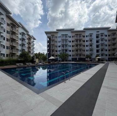 2BR Unit at Hill Residences I Free Parking