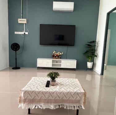 EMERALD Homestay Sibujaya Shop Residence in Sibu