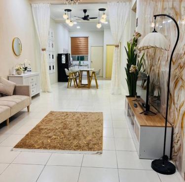 Elora Homestay in Tampin