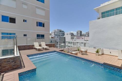 Thenaturalblues Downtownsd Poolgymcentric in Santo Domingo