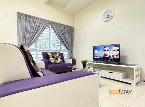 Meru House Landed 2 storey for 10pax