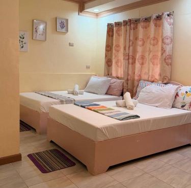 Camotes Seaside Tourist Inn - Camao Resort in San Francisco